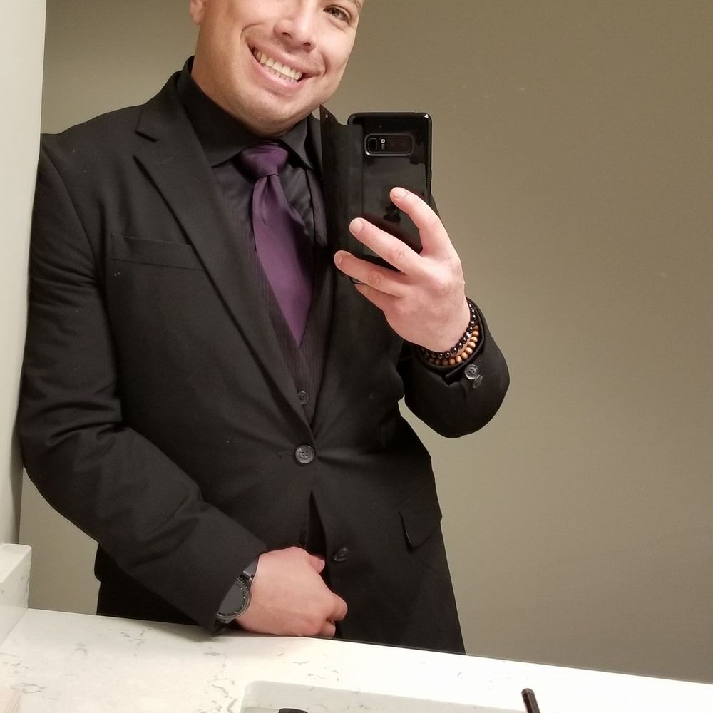 Meet your Posher, Julio